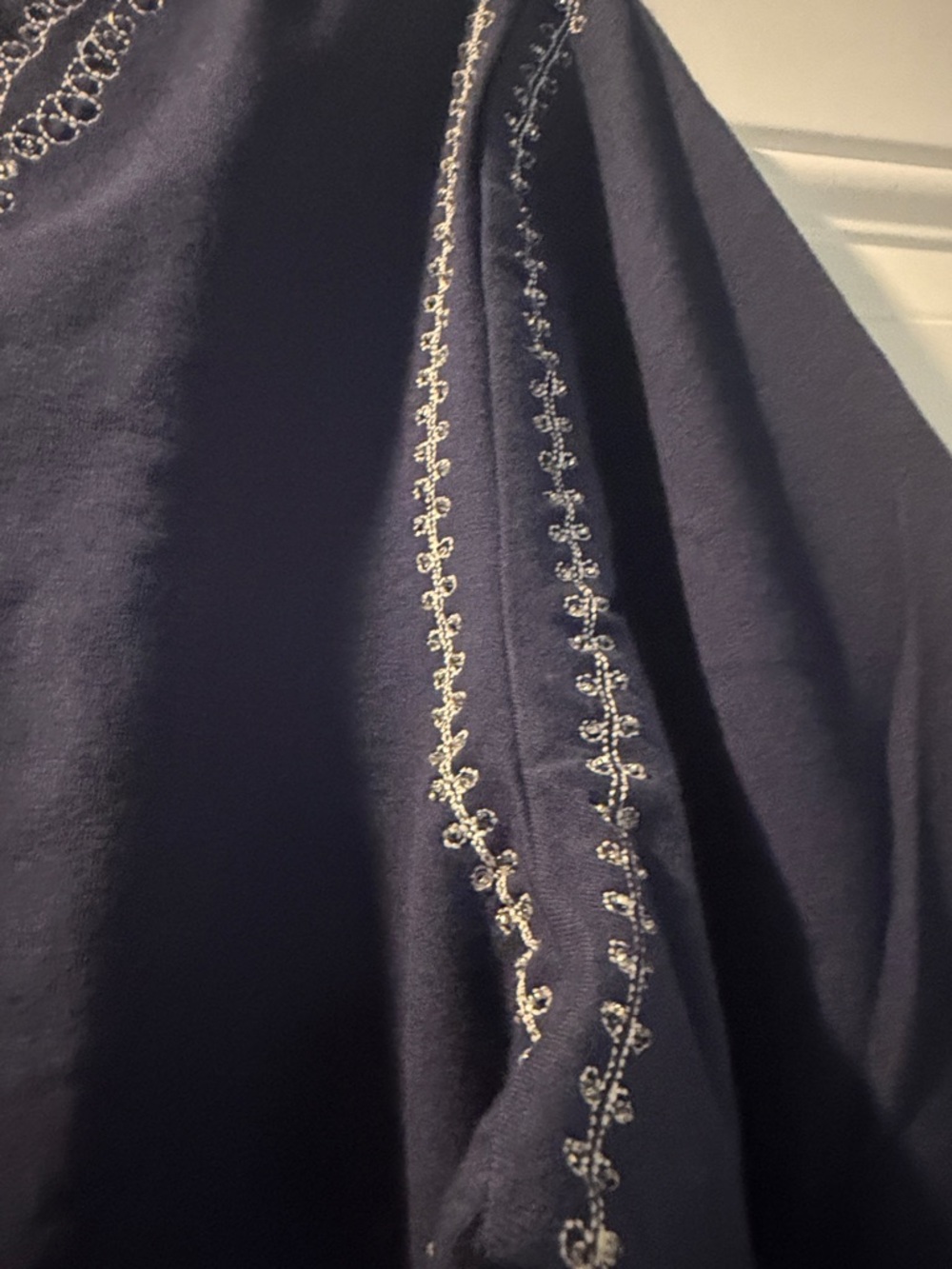 d.co Navy Embroidered V-Neck Women's Caftan Tunic. - Picture 5 of 10